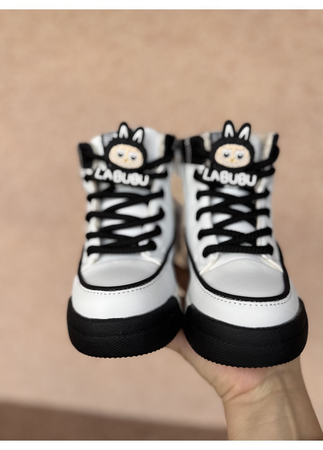 Белые осенние ботинки для девочки No Brand