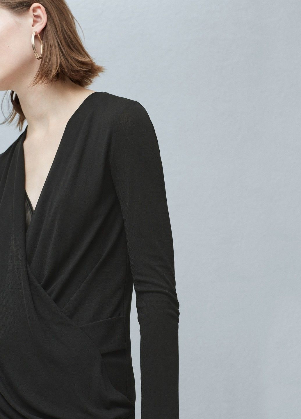 Черное кэжуал платье Mango