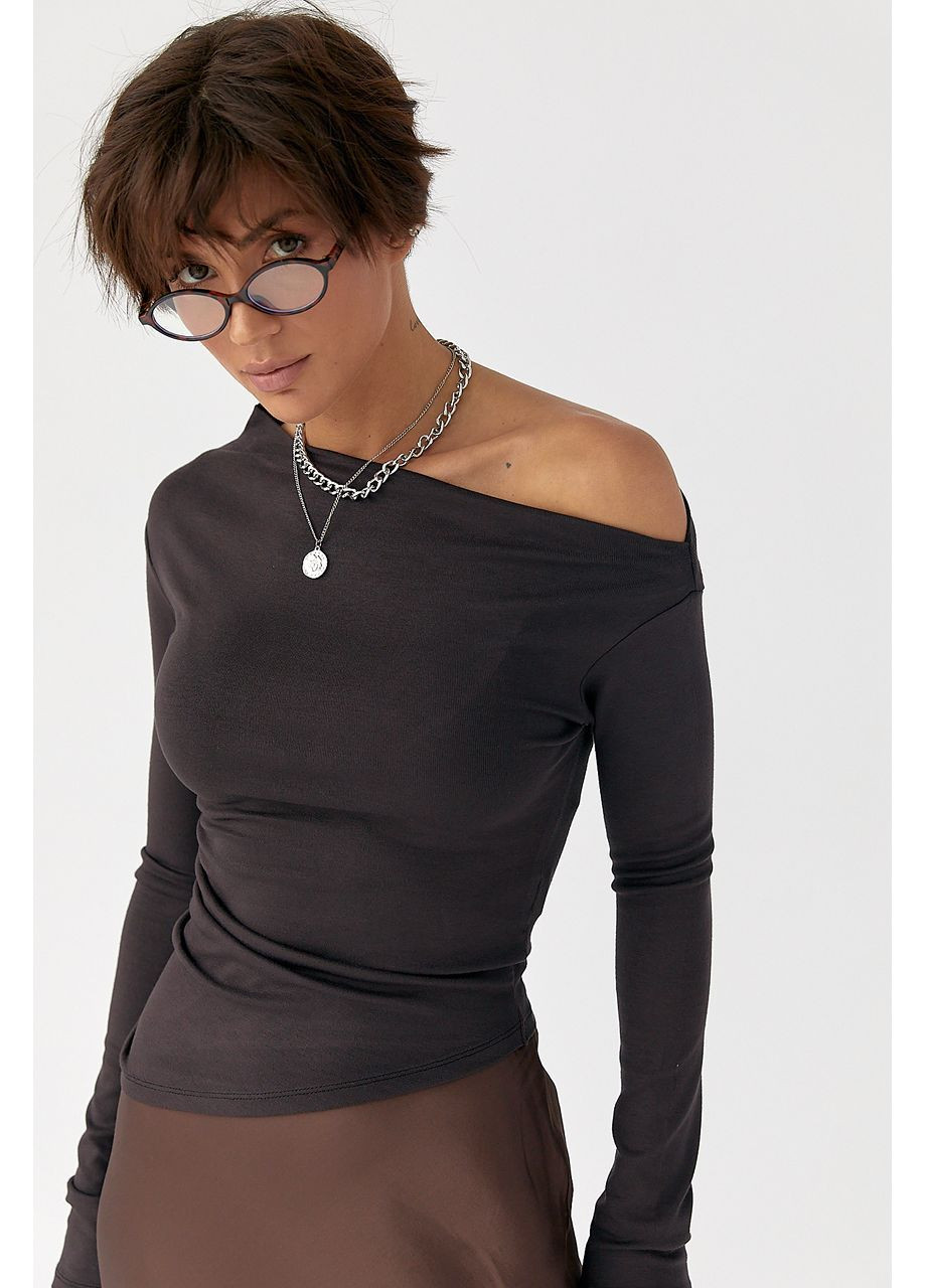 Ассиметричний лонгслів з відкритим плечем - темно-коричневий колір Lurex (364967752)