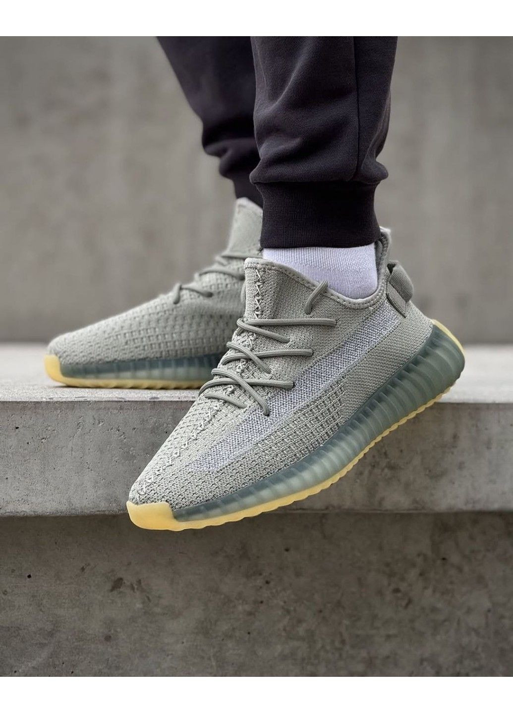 Зелені Осінні кросівки чоловічі yeezy boost 350 Stilli