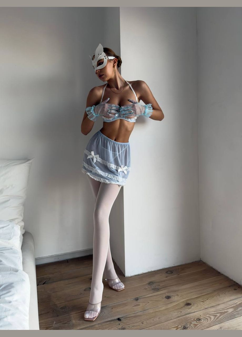 Світло-блакитний ніжний блакитний комплект з мереживними деталями та елегантною прозорою спідничкою No Brand