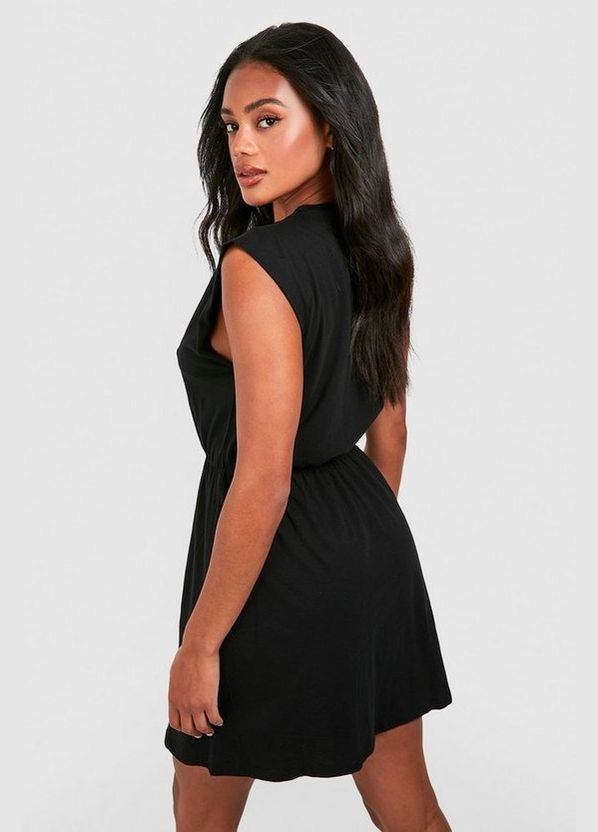 Черное платье Brave Soul