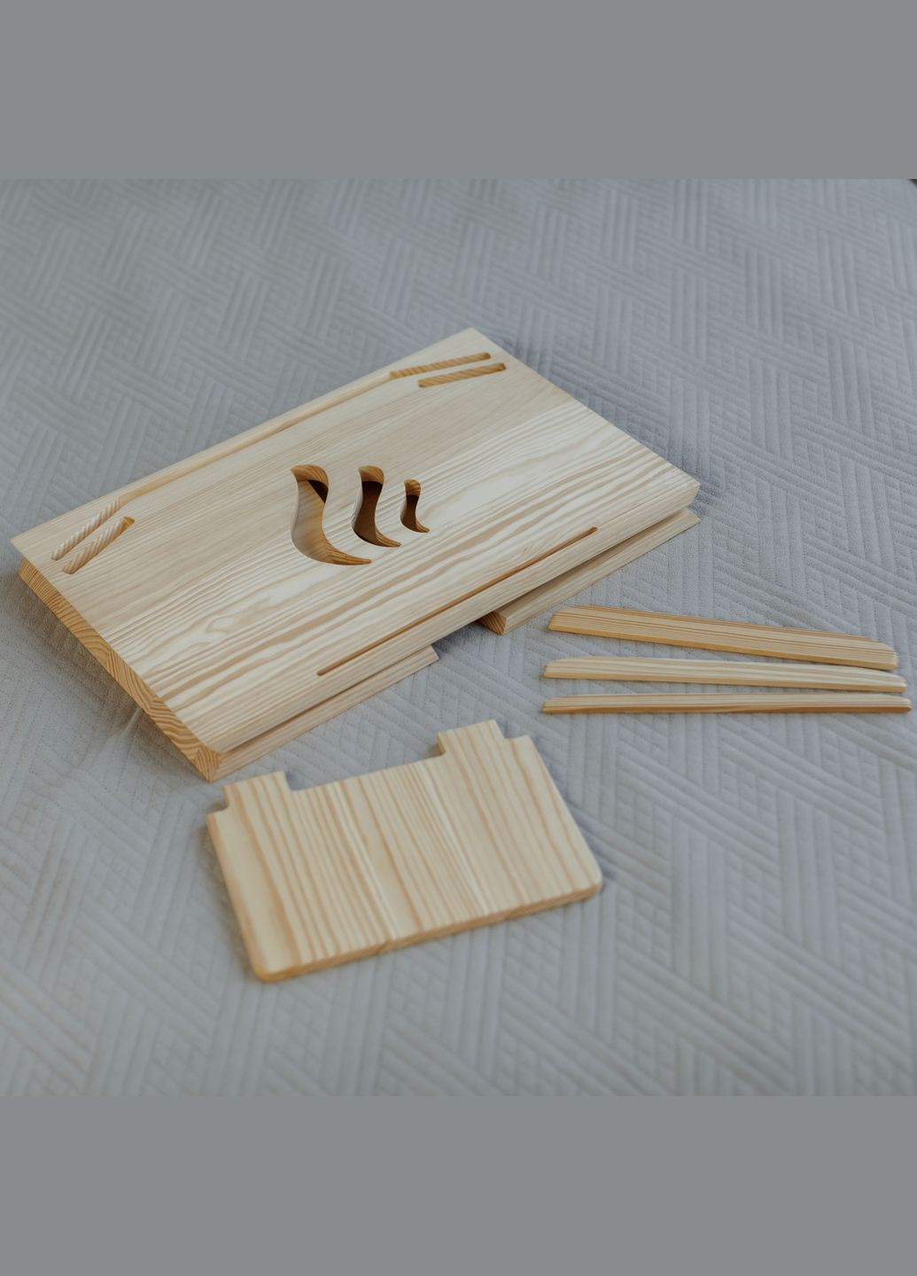 Компьютерный стол 73х34х27 см с углом столешницы 10° и подставкой для мышки K3 Craft Sleek (329407047)