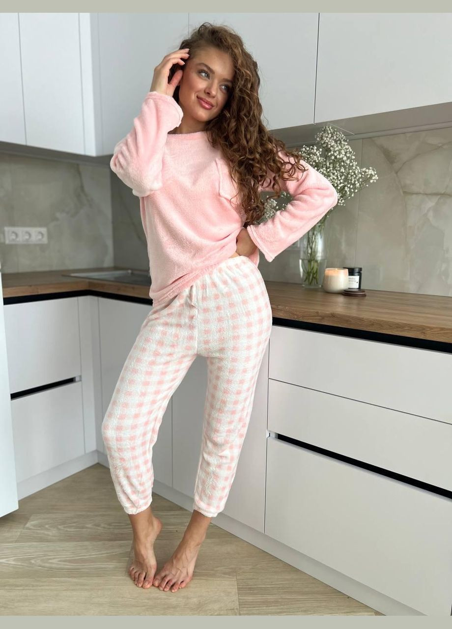 Світло-рожева всесезон затишний домашній костюм -піжамка футболка + штани Vakko
