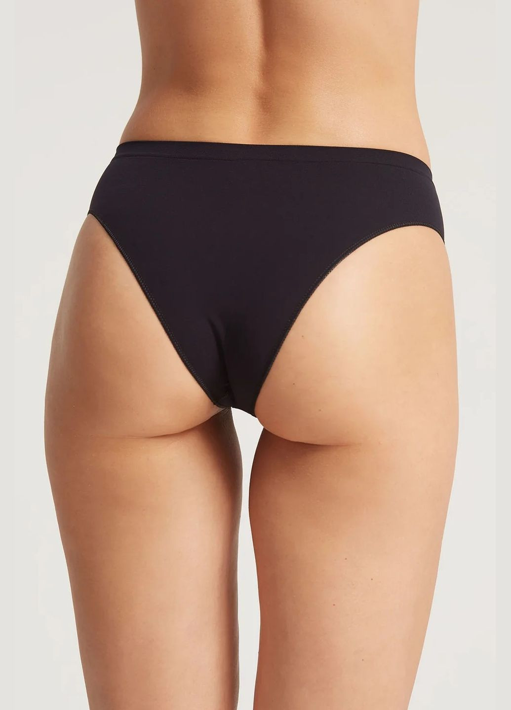 Женские бесшовные трусики бразилиана sensual skin Gatta (305417562)