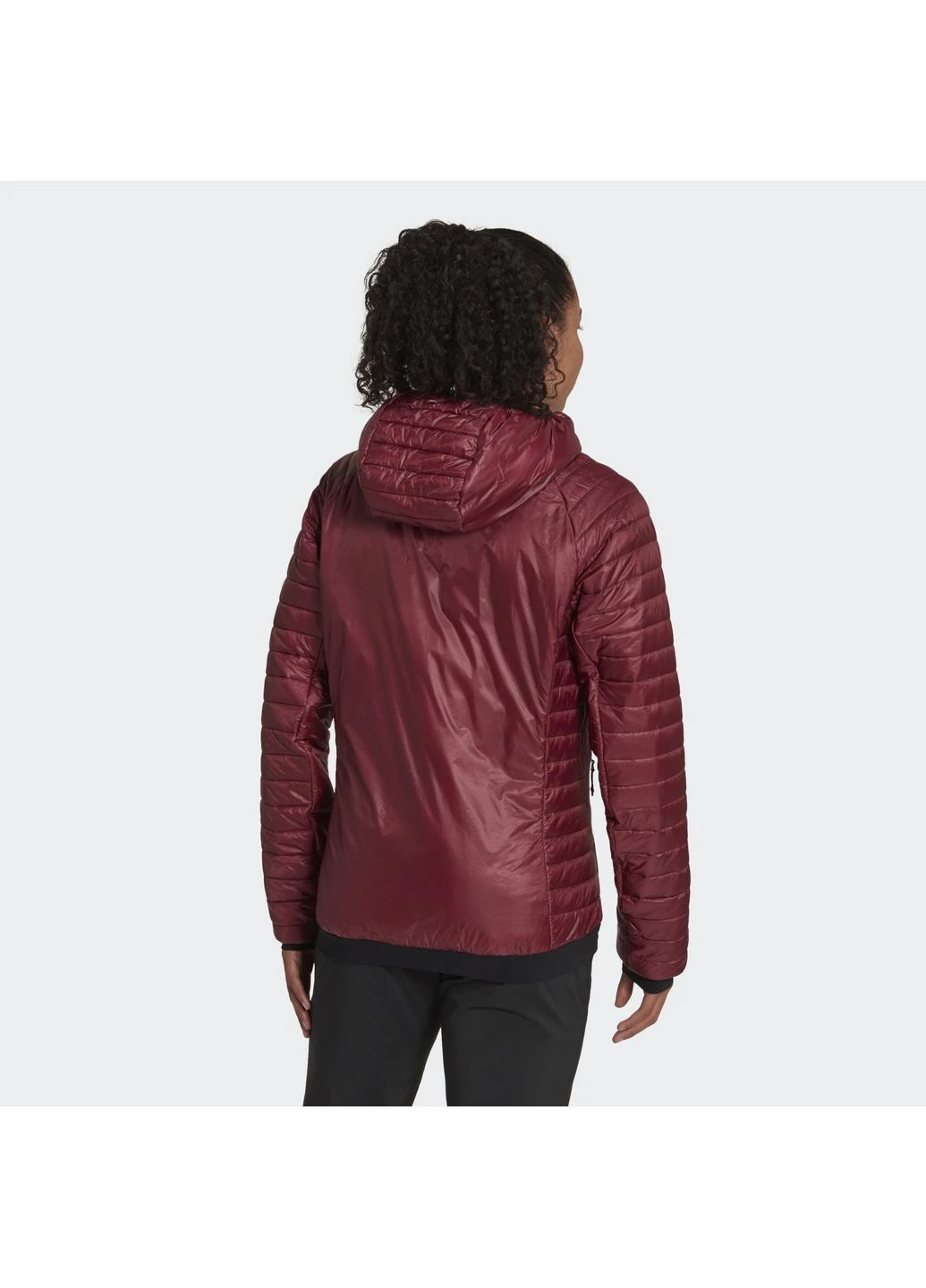 Бордовая женская туристическая куртка треккинговая прималофт adidas Terrex Techrock Primaloft Insulated Padded