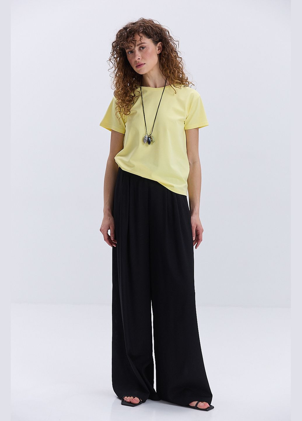 Базовая женская футболка Arjen - (324635200)