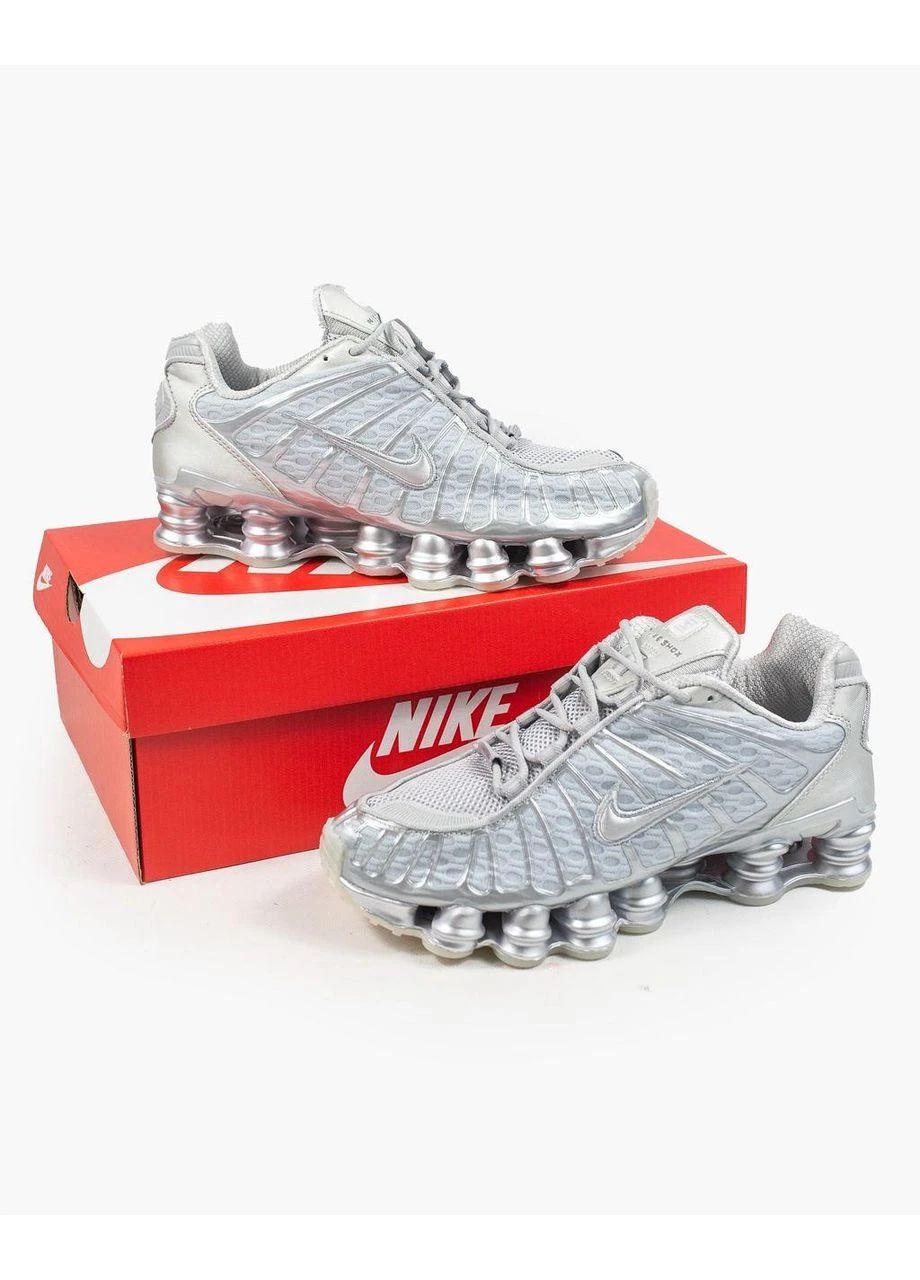 КРОССОВКИ ЖЕНСКИЕ NIKE SHOX SILVER НАЙК ШОКС СЕРЫЕ No Brand серые демисезоны (391959568)