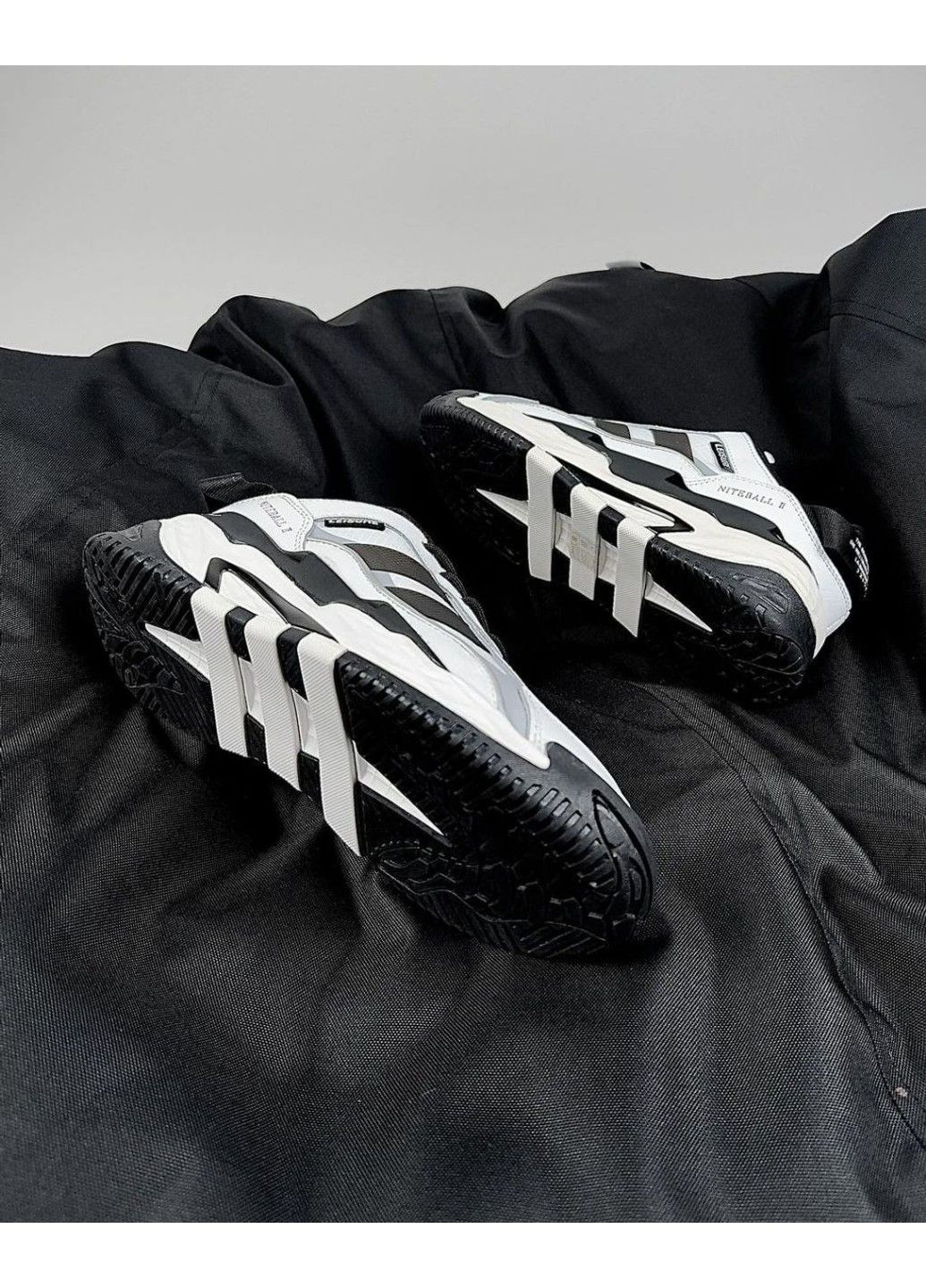 Білі Осінні кросівки чоловічі nball Supo