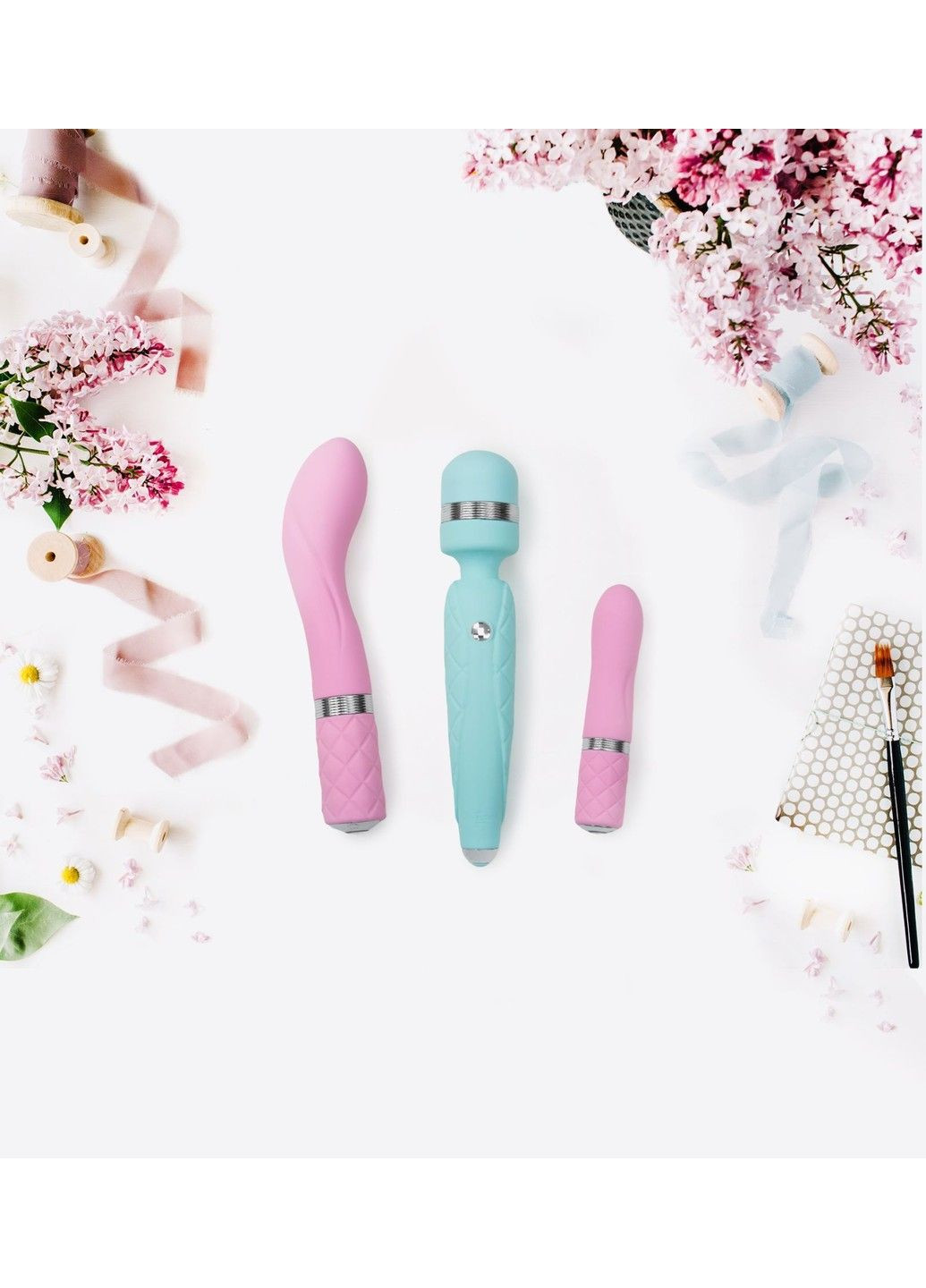 Розкішний вібратор - Sassy Pink з кристалом Сваровські для точки G, подарункова упаковка Pillow Talk (316226165)