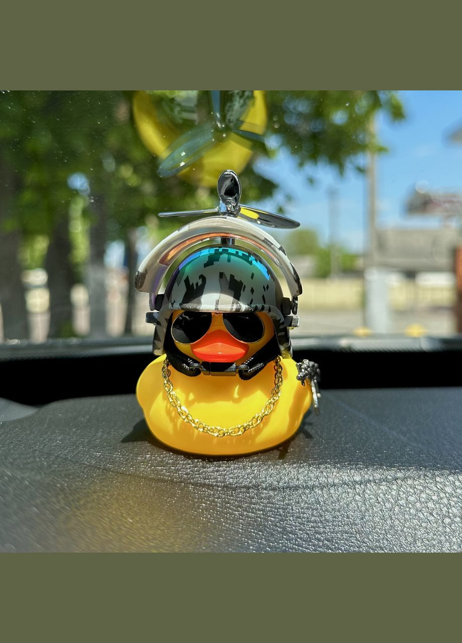 Качка декоративна Військова в шоломі No Brand (315717177)