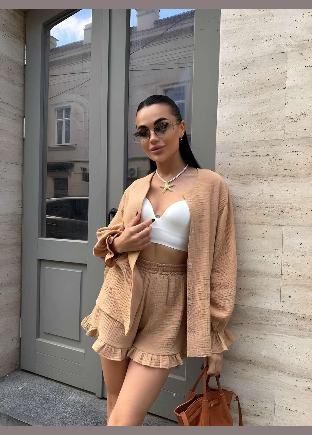 Женский летний костюм муслиновый костюм рубашка и шортики темно-бежевый No Brand (333143173)