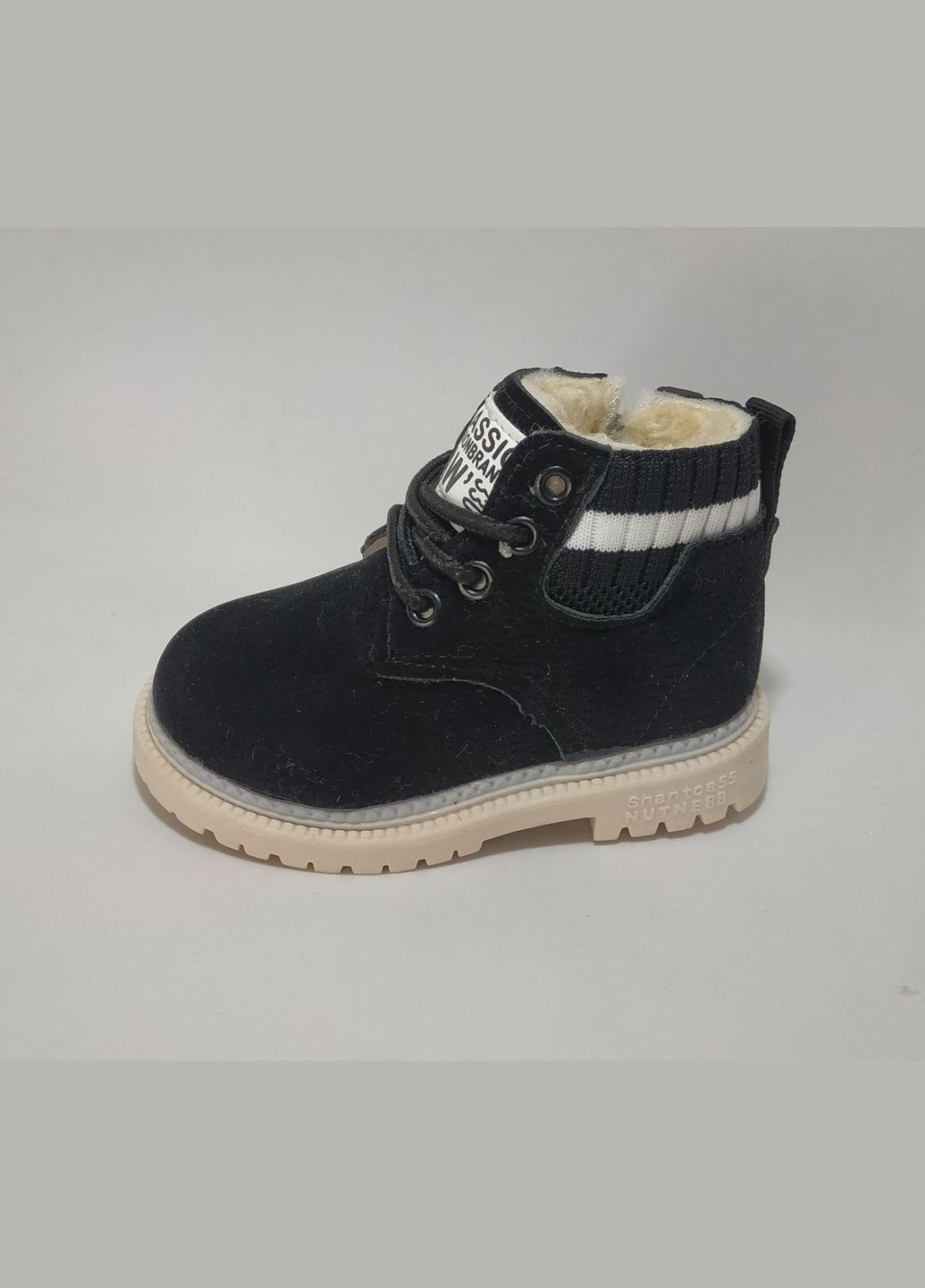 Золотые зимние ботиночки зимние детские с мехом raw черный No Brand