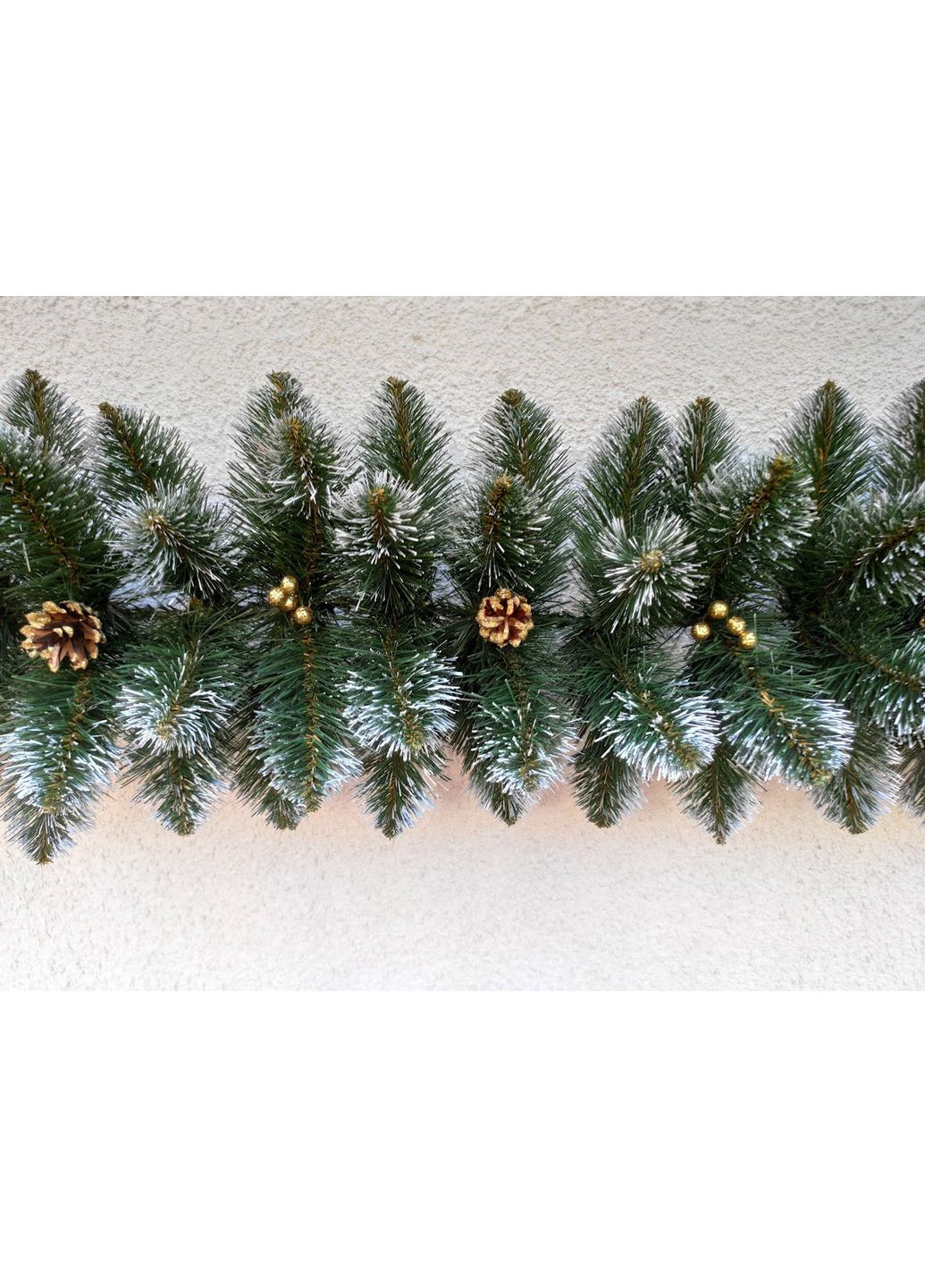 Гирлянда хвойная Кармен SGX с серебряными шишками и жемчугом 2.90 м. зеленая Yalynkar (370439163)