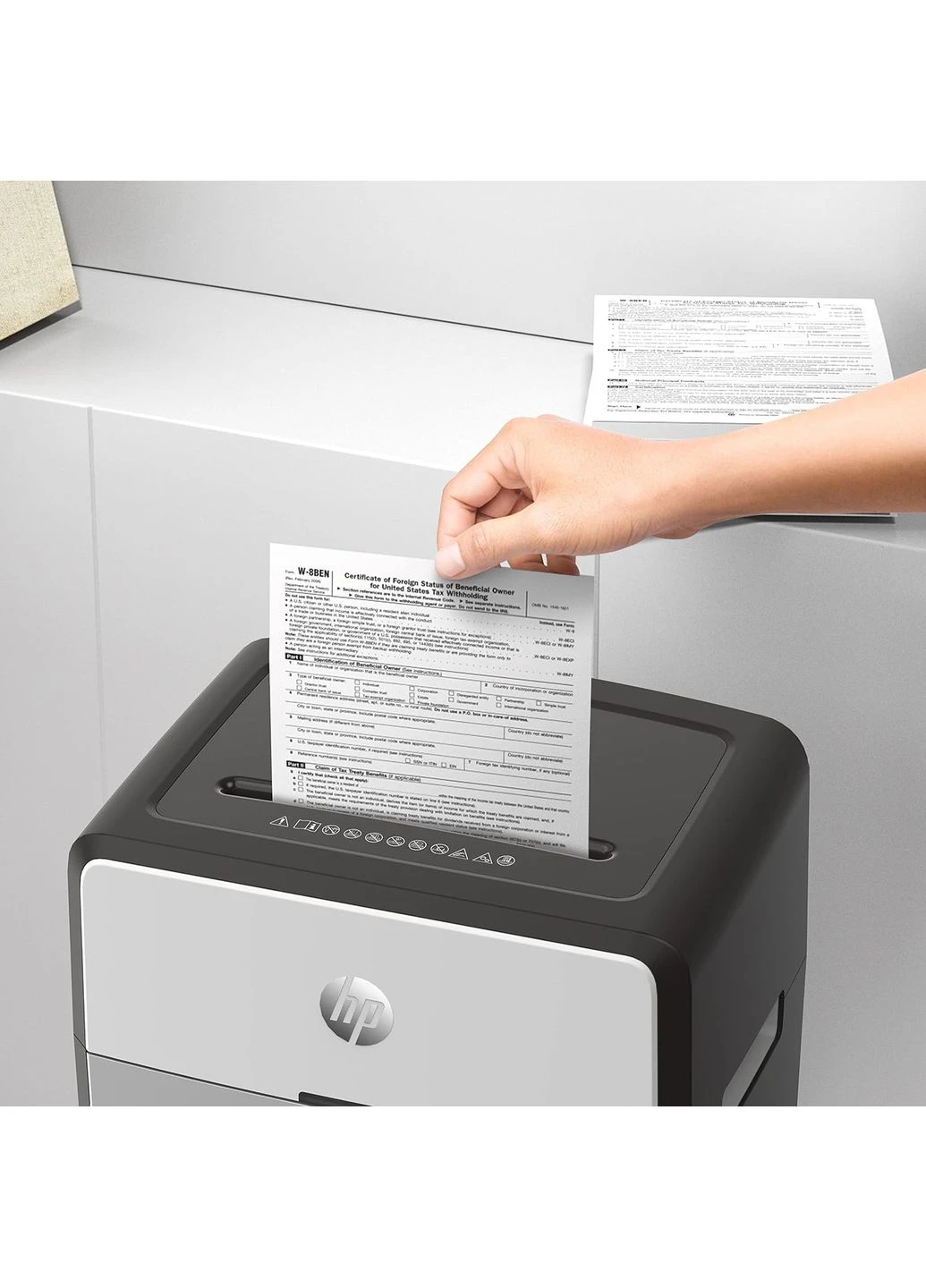 Знищувач документів OneShred 24CC, A4, 80g х 24 листів, 4*35, 30 л., P-4 HP (391642926)