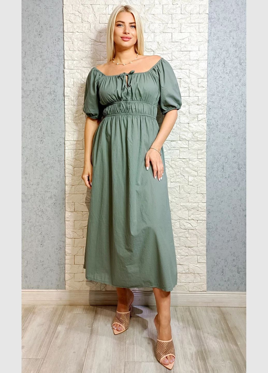 Оливковое повседневный, кэжуал платье а-силуэт Made in Italy однотонное