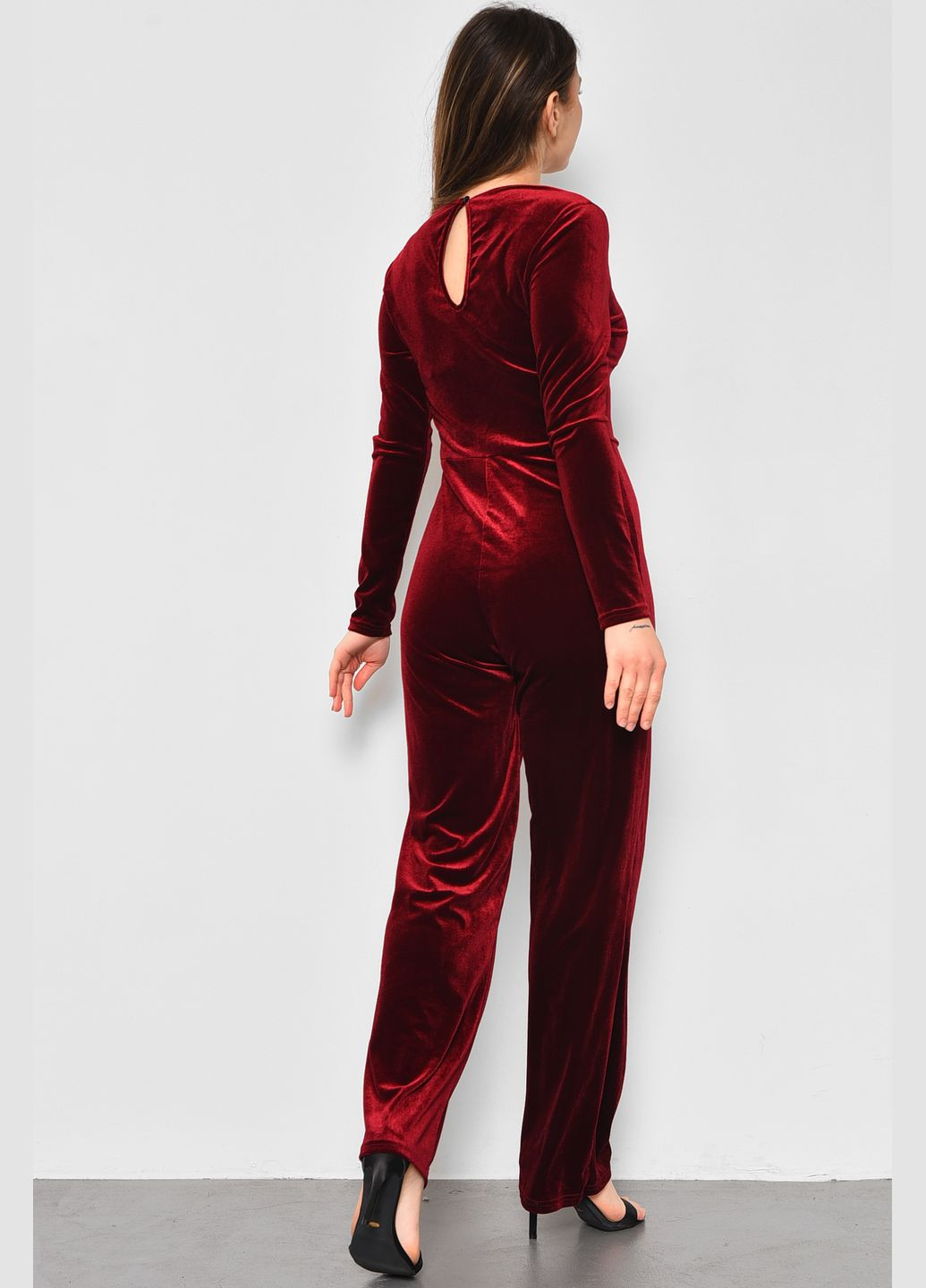 Комбинезон женский бордового цвета Let's Shop комбинезон-брюки однотонный бордовый вечерний велюр