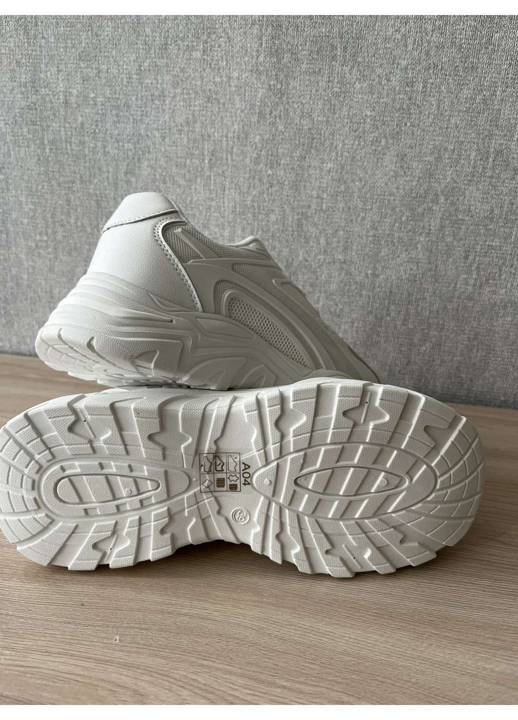 Легкие кроссовки белые кожаные на пене. Stilli белые (368774630)