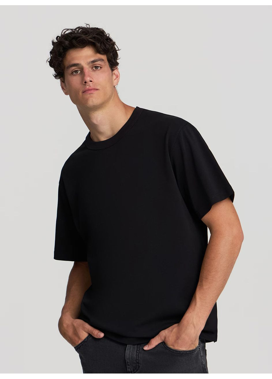 Чорна футболка чол Terranova