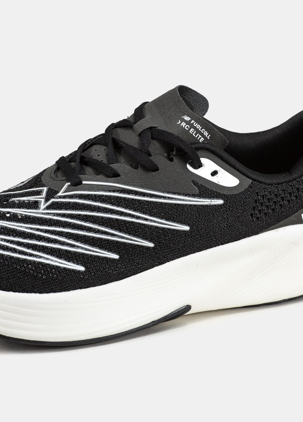 Черные демисезонные кроссовки мужские new balance fuel cell rc elite black | нью беланс фуэл селл черный No Brand