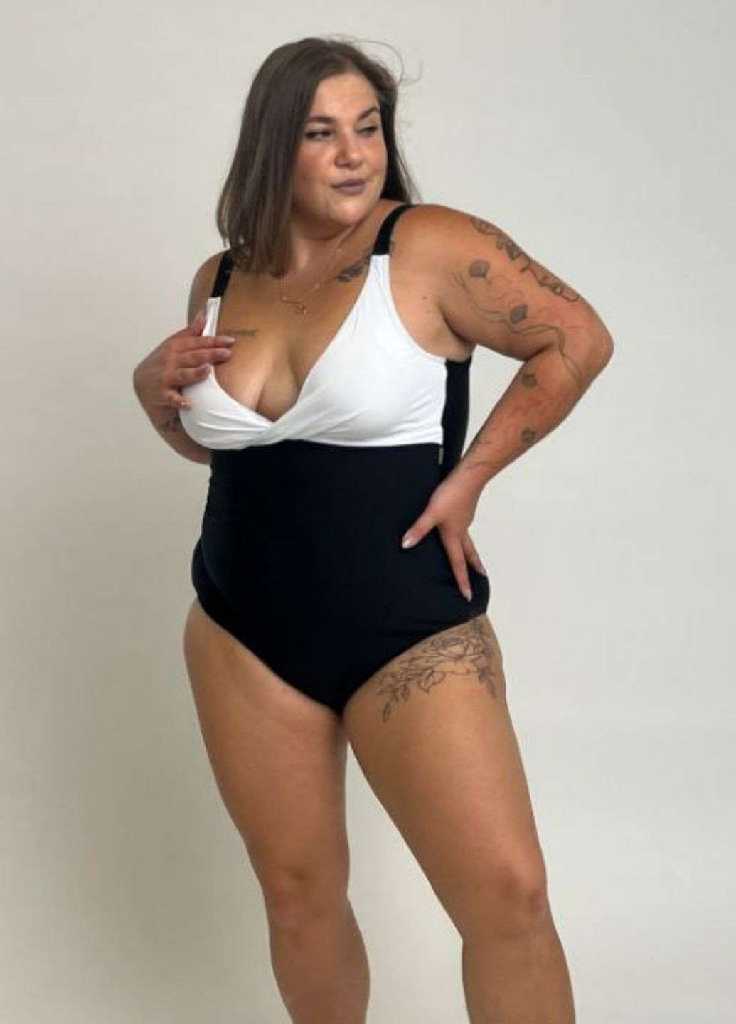 Черно-белый летний купальник сплошной слитный Ods