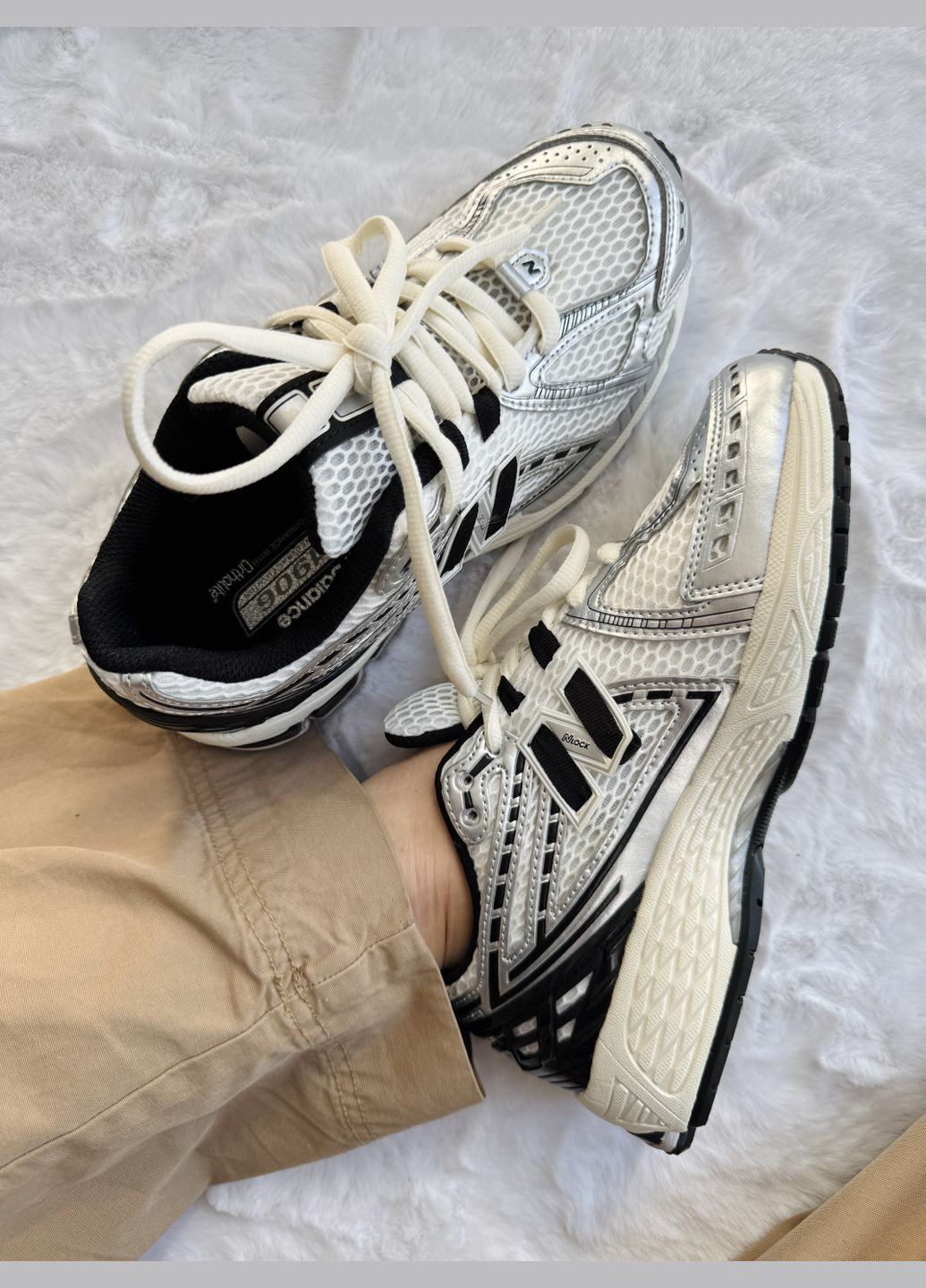 Кроссовки женские и мужские New Balance 1906R white metallic gold | Нью Беланс 1906R белые No Brand белые демисезоны (340116933)