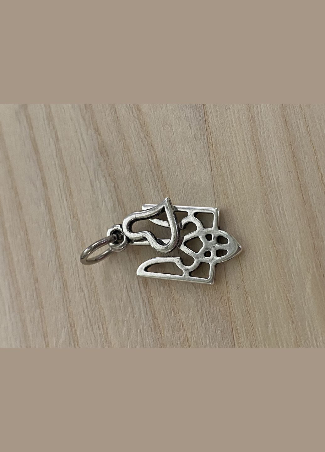 Підвіс "Герб із серцем" No Brand (317776521)