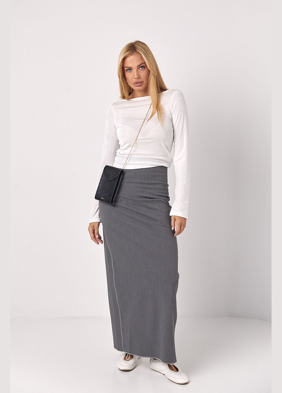 Молочный демисезонный эластичный женский джемпер с блестящего трикотажа Lurex