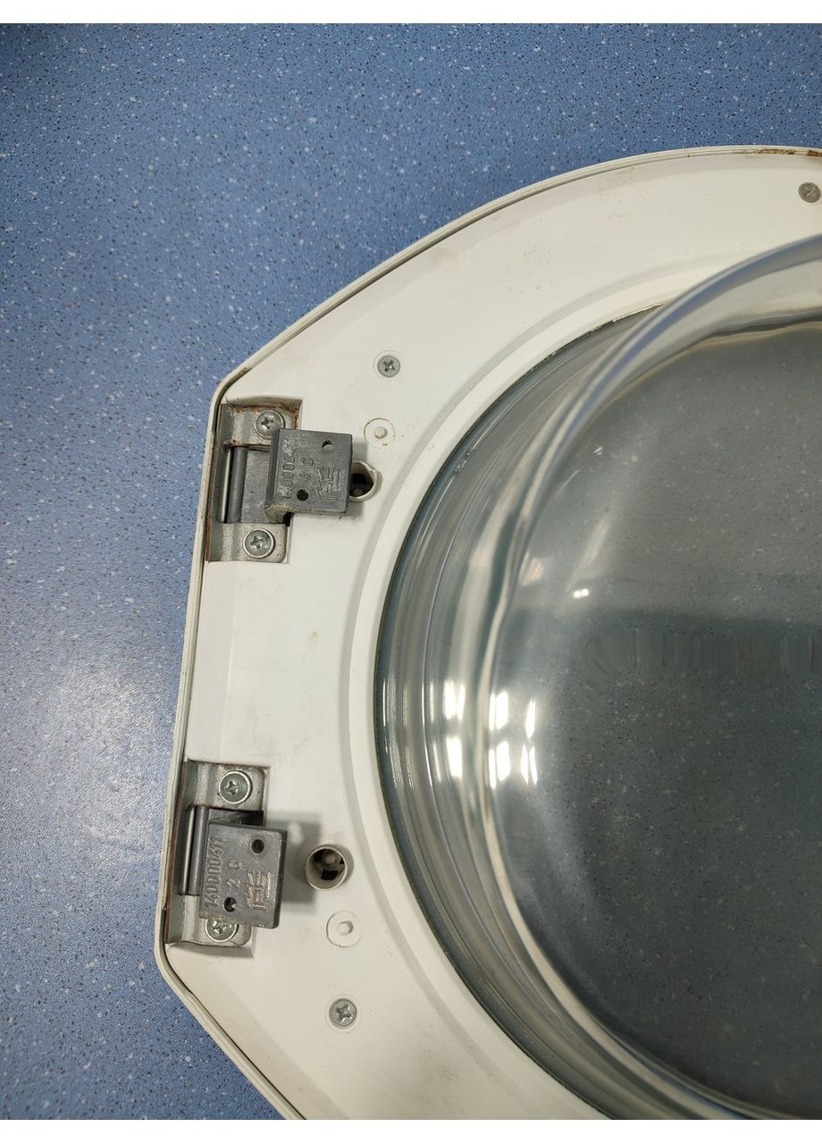 Люк для пральної машини AL1056 CTX R ARISTON (361864245)