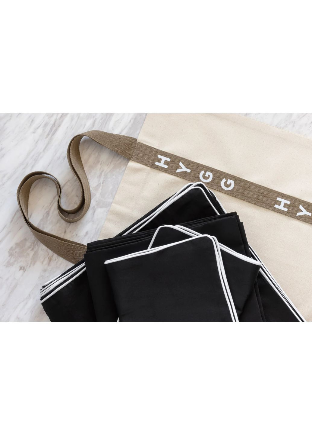 Сімейний комплект постiльної бiлизни з кантом HYGG (368830458)