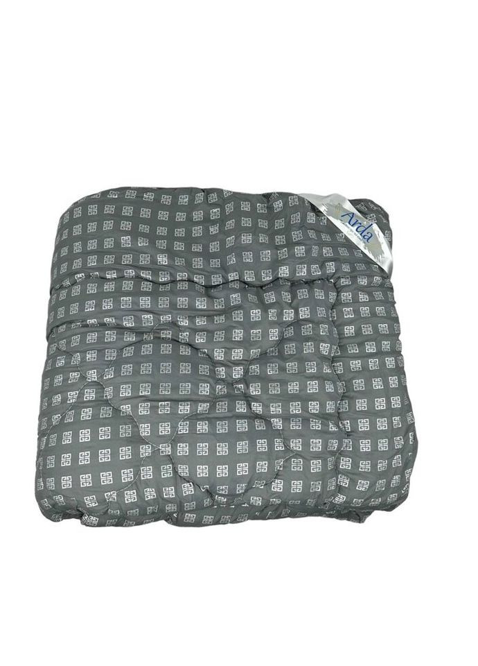 Ковдра напівторна закрита Квадрат 20386 150х210 см сіра Arda (335584876)