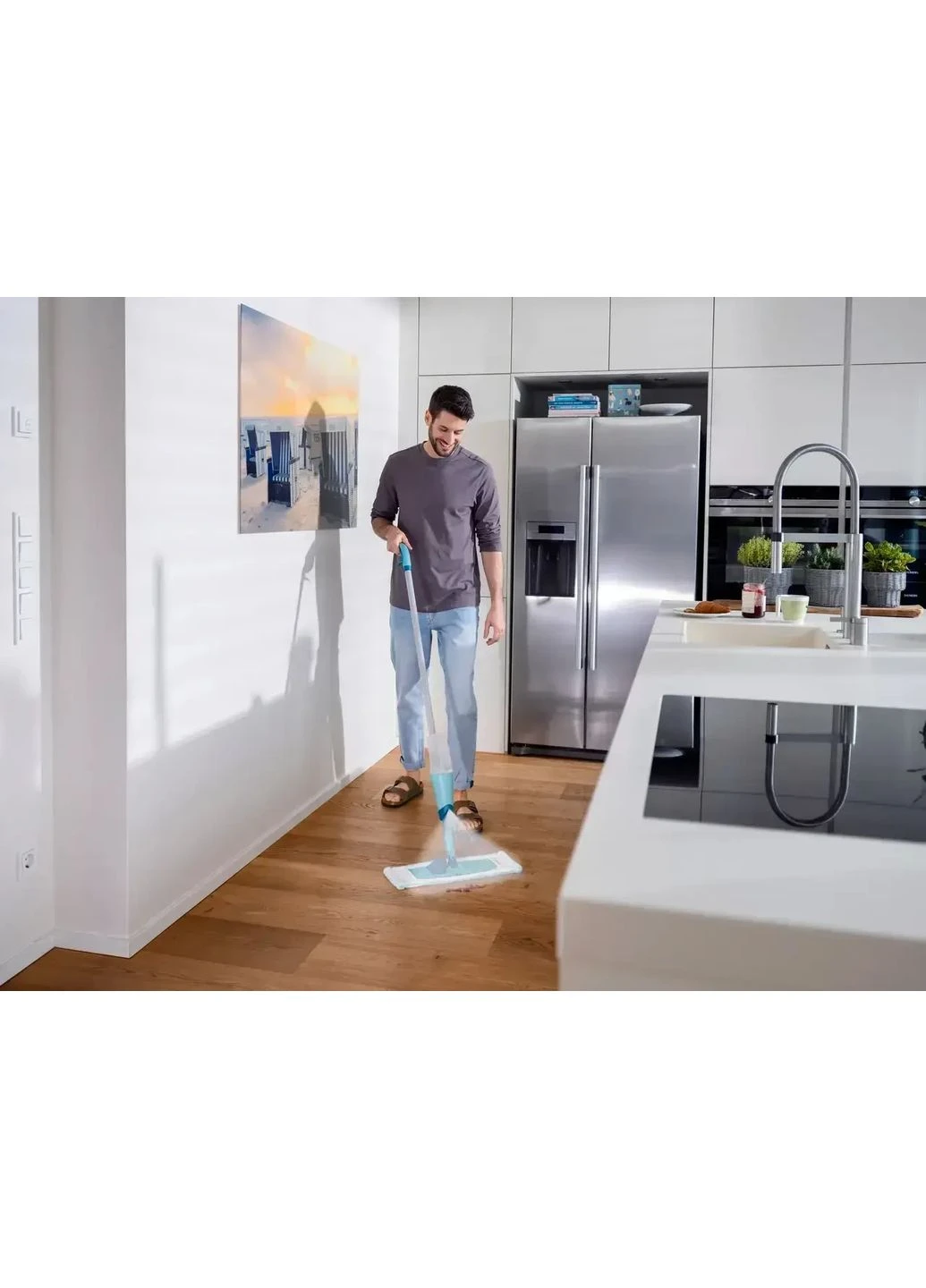 Телескопическая швабра с распылителем Easy Spray XL, 140 см, для мытья полов 650 мл (56696) Leifheit (370678679)