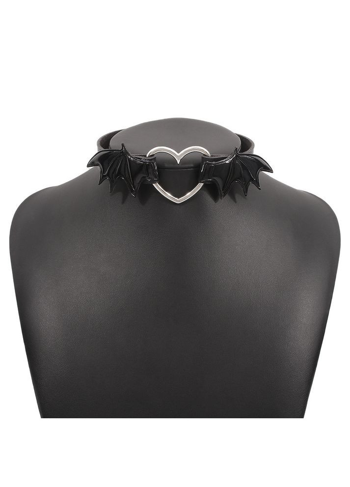Жіночий чокер з сердечком та крилами кажана в готичному стилі чорний (16-29) No Brand екошкіра (314931117)