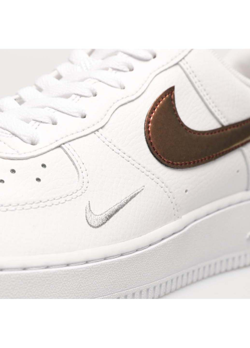 Білі Осінні кросівки чоловічі Nike