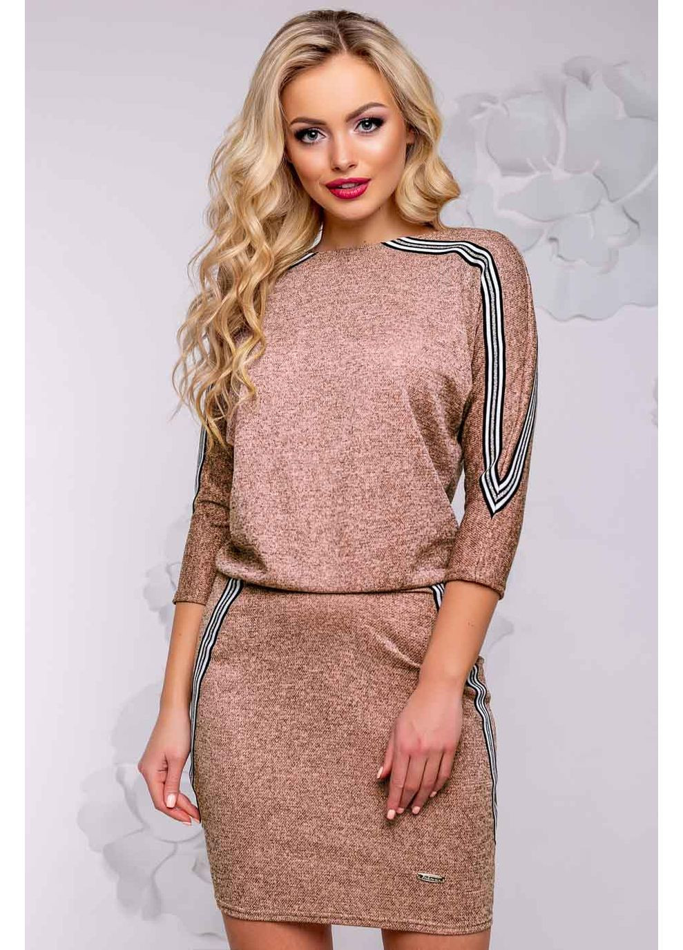 Персикова сукня 1053.2920 Seventeen