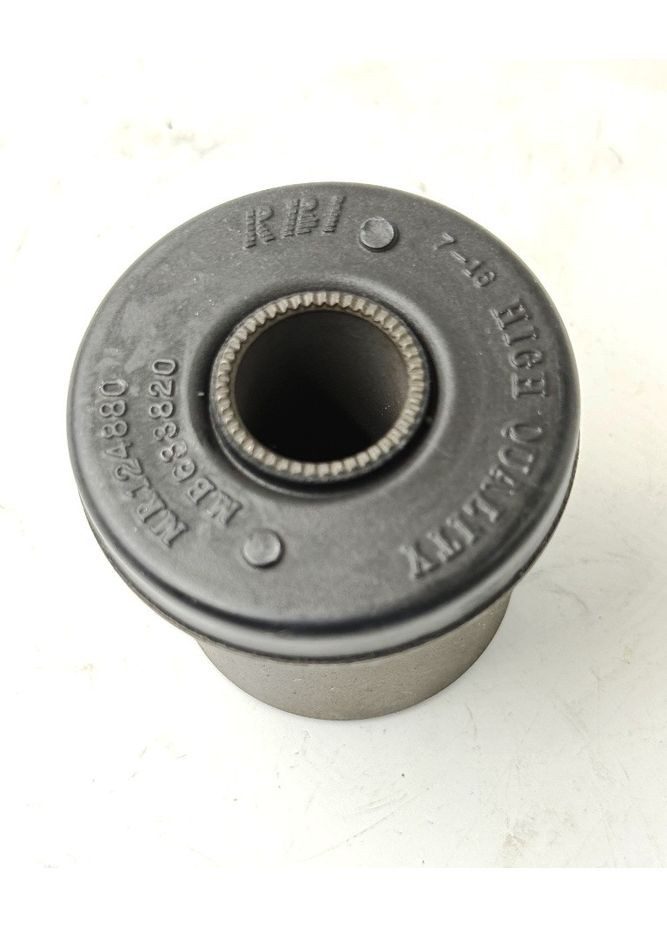 Сайлентблок рычага M2445P, Pajero, OEM MB633820, MMB633820 RBI (362203982)