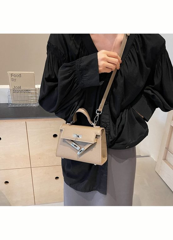 Женская сумка 6001 кросс-боди на ремешке No Brand (344446700)