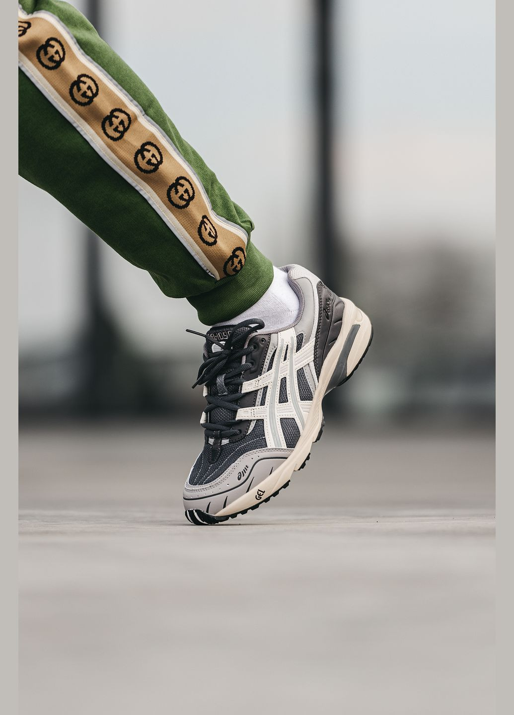 Сірі Осінні кросівки чоловічі і жіночі asics gel-1090 grey | асікс гель-1090 сірі No Brand