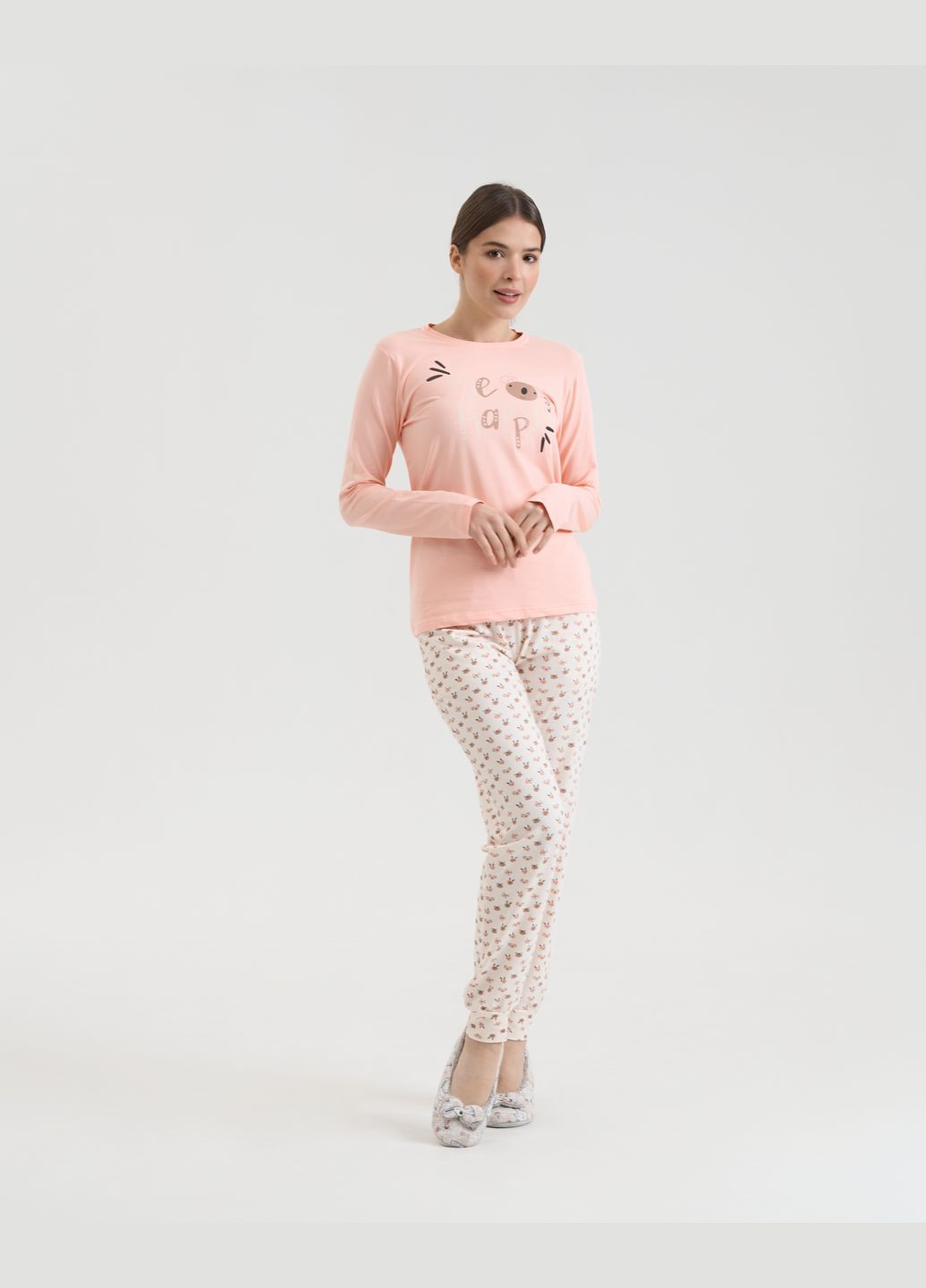 Персикова жіноча піжама зі штанами в принт Nicoletta