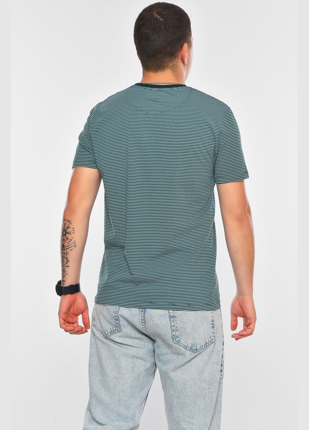 Зелена футболка чоловіча напівбатальна зеленого кольору Let's Shop