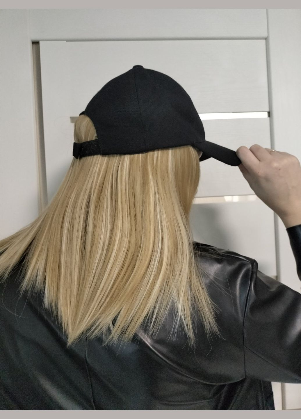 Кепка с волосами каре блонд милировка песочный блонд со стандартным No Brand (314517358)