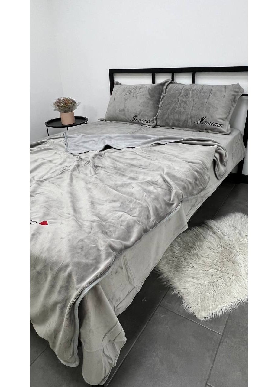 Велюровое постельное белье Моника евро 200х230 простыня на резинке 180*200*30 серый Koloco (371996500)