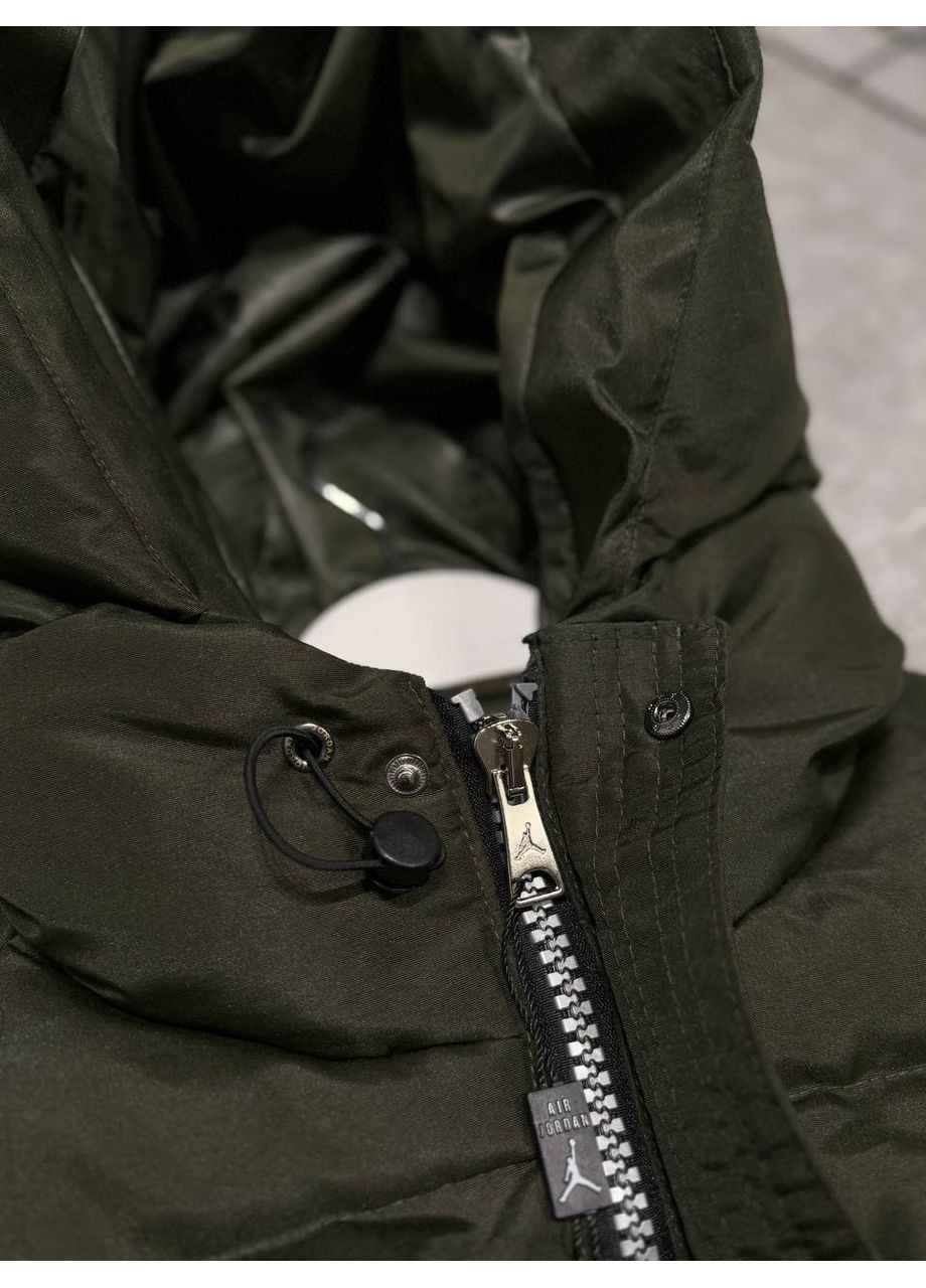 Оливковая (хаки) мужская зимняя куртка No Brand