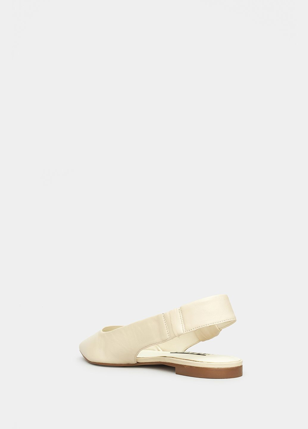 Бежевые босоножки Albano