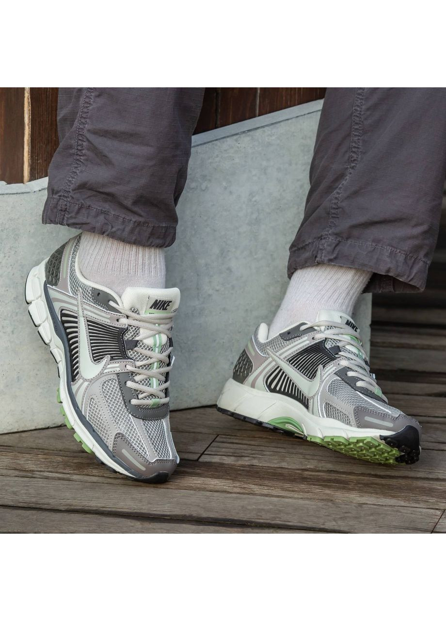 Білі Осінні кросівки чоловічі nike zoom vomero 5 grey ci1694 найк зум No Brand