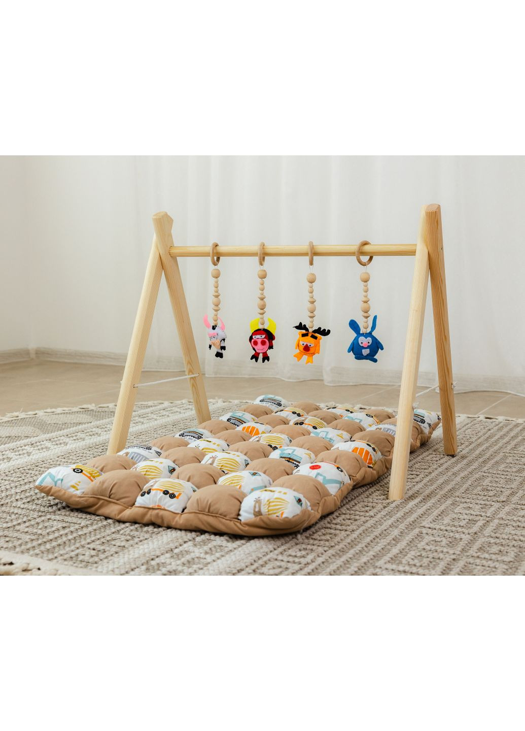 Мобиль детский напольный XRMASTER Смешные герои с матрасиком Машинки No Brand (350313826)