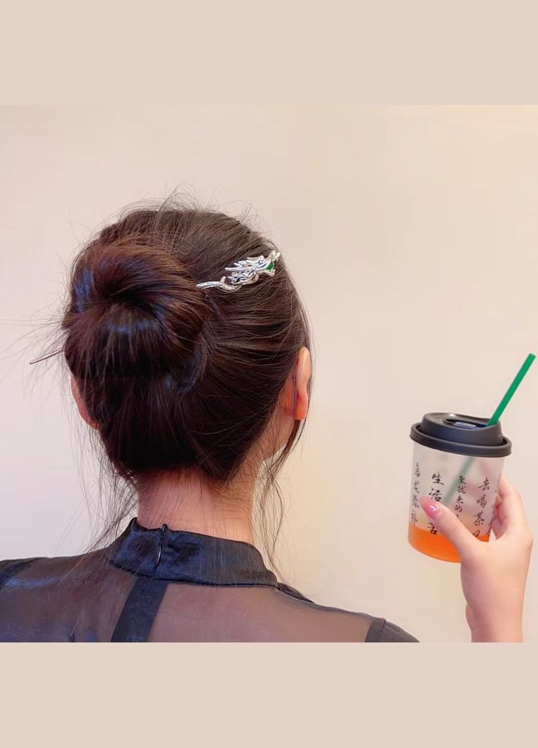 Металева паличка для волосся в азіатському стилі Срібний Дракон з нефритом довжина палички 17,5 см No Brand (332987637)