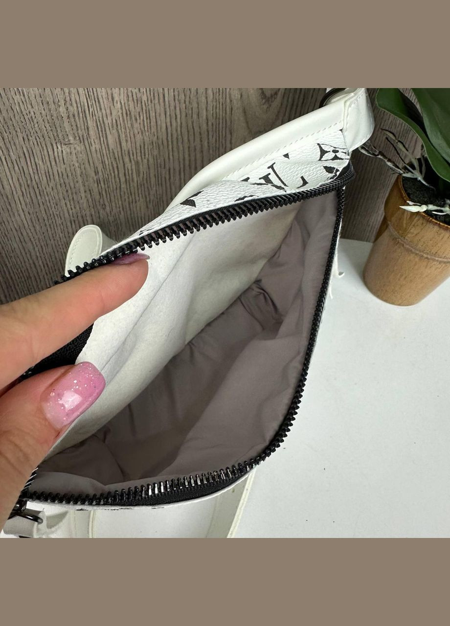 Жіноча бананка сумочка на груди, якісна сумка на груди No Brand (334730987)