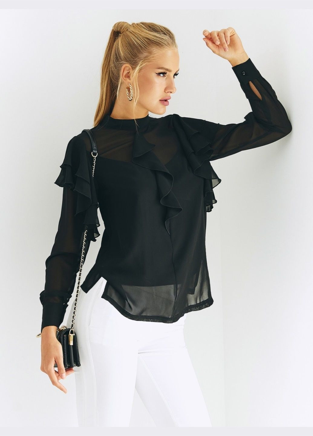 Чёрная черная блузка из шифона с длинным рукавом и оборками Dressa