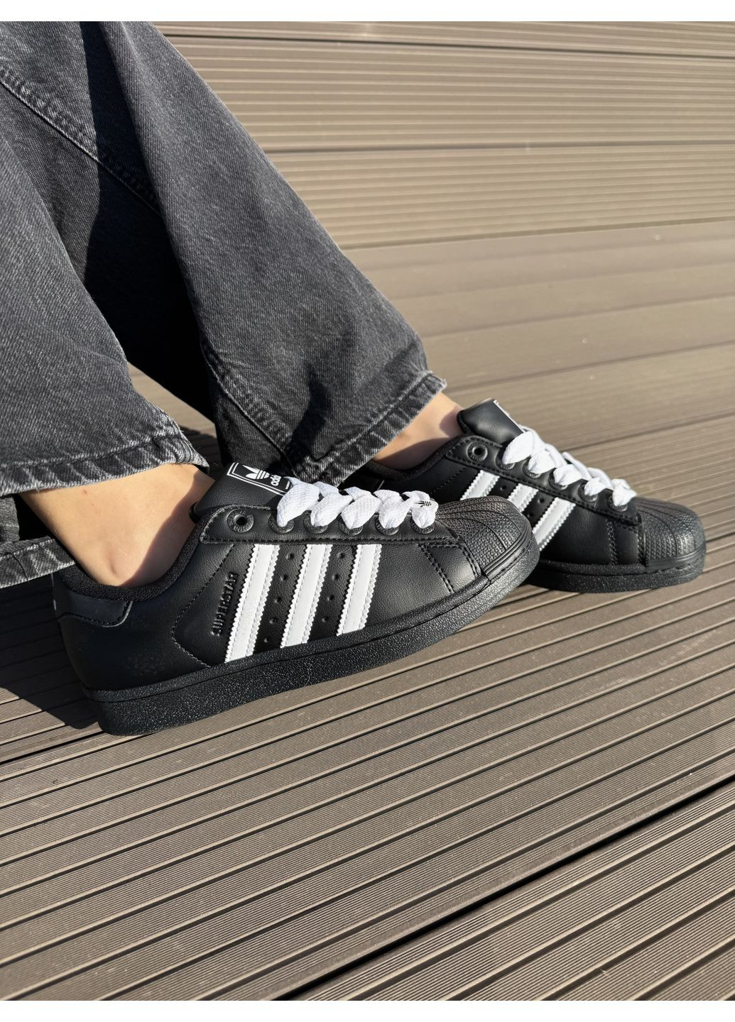 Черные демисезонные кроссовки мужские adidas superstar leather black адидас суперстар No Brand